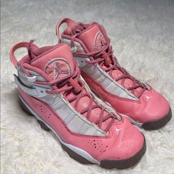 Jordan Kids Sneakers in Pink and White - Picture 2 of 6